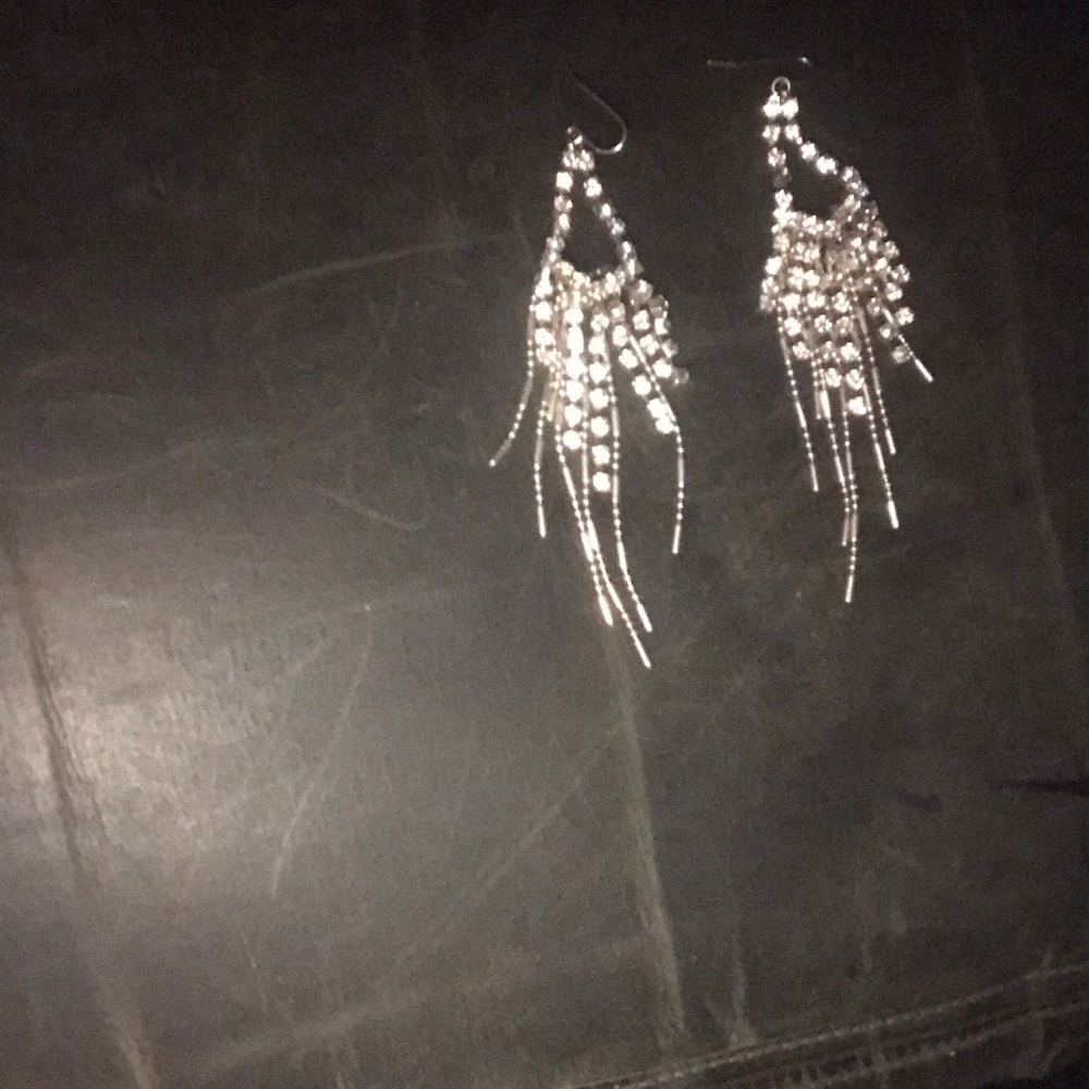 Sparkly dangle earrings